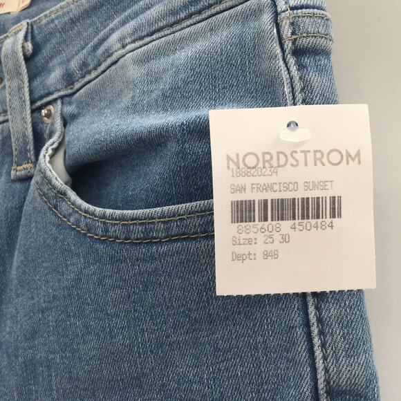 Levi's Strauss 721 High Rise Skinny Jeans Zip Fly Medium Wash Blue Size 25 - Picture 5 of 5